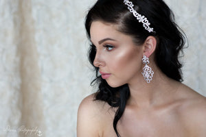 Darling Ana Crystal Earrings