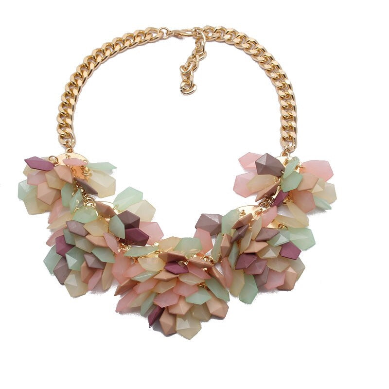 The AMELIA Statement Necklace